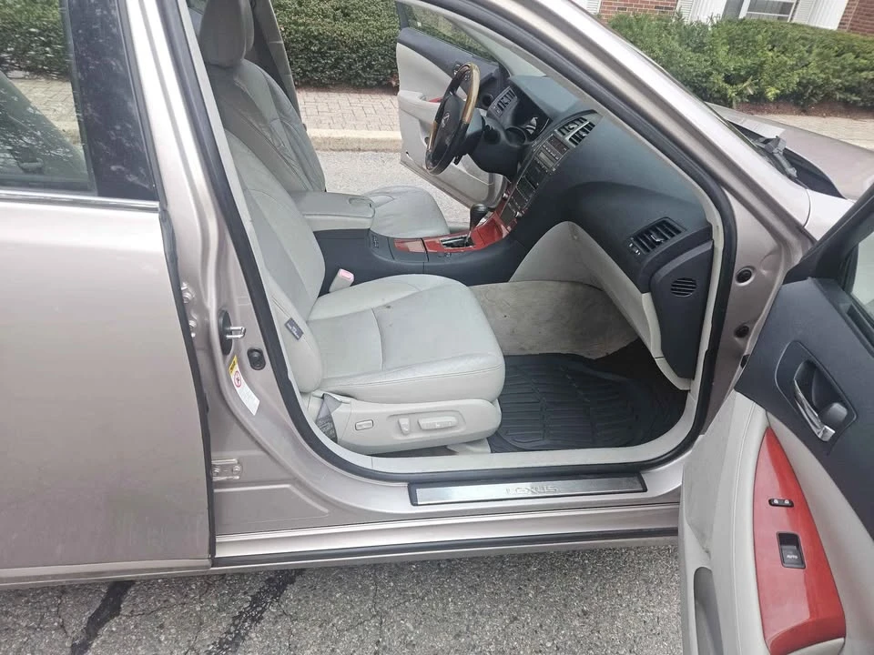 2007 Lexus ES 5th Gen - Image 11 of 19