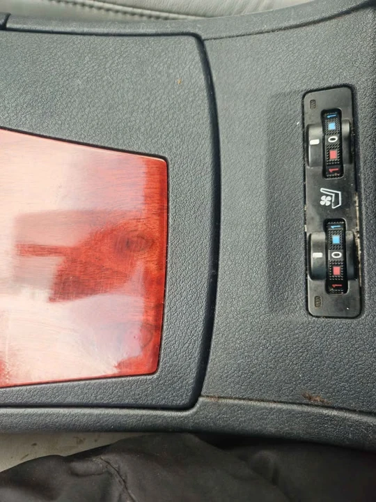 2007 Lexus ES 5th Gen - Image 17 of 19