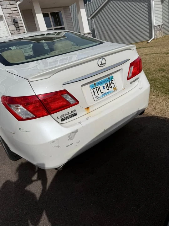 2007 Lexus ES 5th Gen - Image 2 of 11