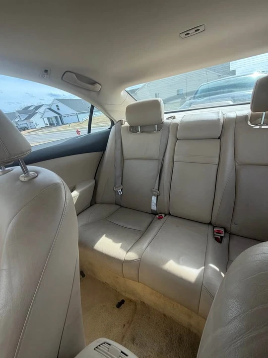 2007 Lexus ES 5th Gen - Image 9 of 11