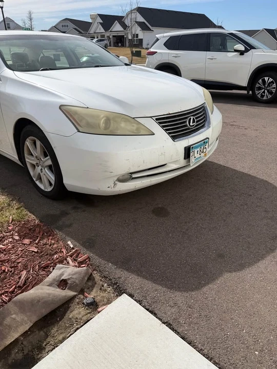 2007 Lexus ES 5th Gen - Image 4 of 11