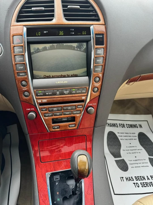 2007 Lexus ES 5th Gen - Image 6 of 16