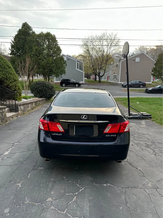 2007 Lexus ES 5th Gen - Image 2 of 14