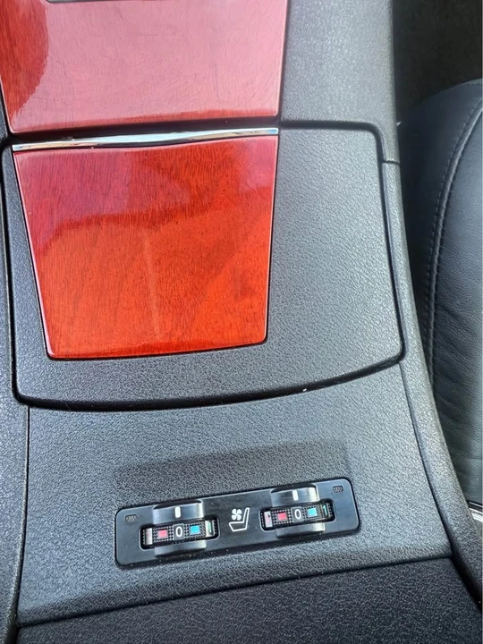 2007 Lexus ES 5th Gen - Image 10 of 19
