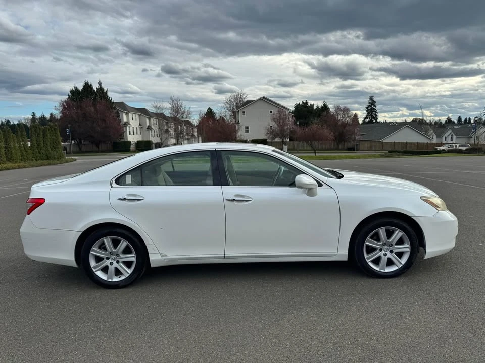 2007 Lexus ES 5th Gen - Image 9 of 16