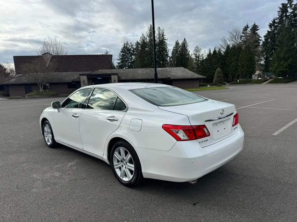 2007 Lexus ES 5th Gen - Image 8 of 16