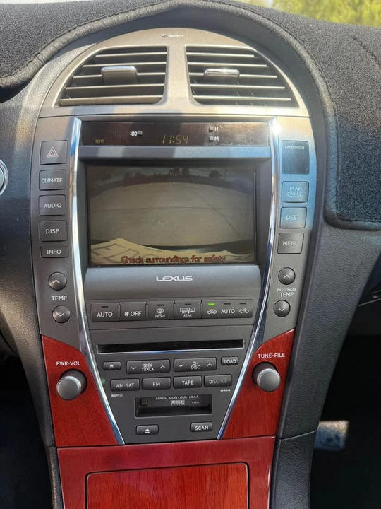 2007 Lexus ES 5th Gen - Image 11 of 19