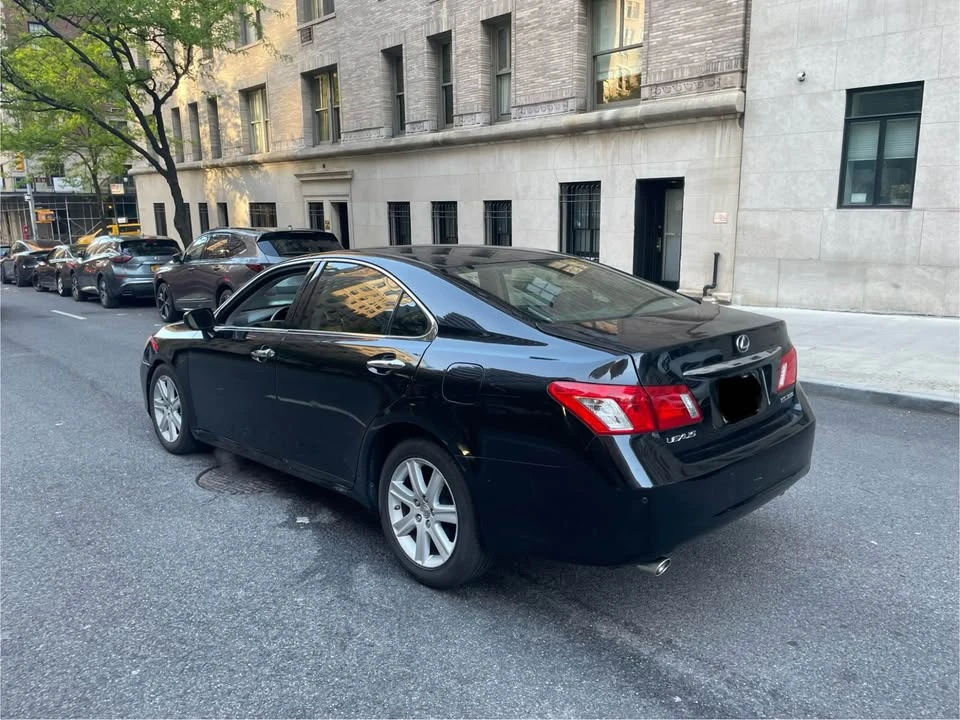 2007 Lexus ES 5th Gen - Image 2 of 7