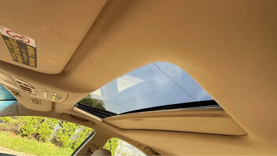 2007 Lexus ES 5th Gen - Image 9 of 19
