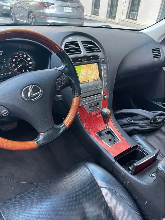 2007 Lexus ES 5th Gen - Image 5 of 7