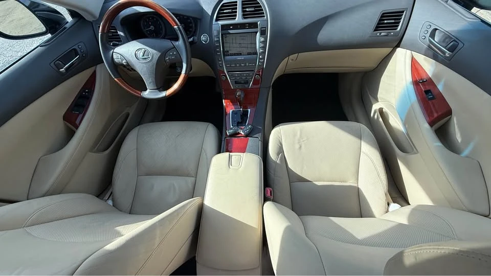 2007 Lexus ES 5th Gen - Image 14 of 19