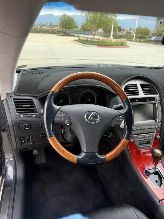 2007 Lexus ES 5th Gen - Image 6 of 19