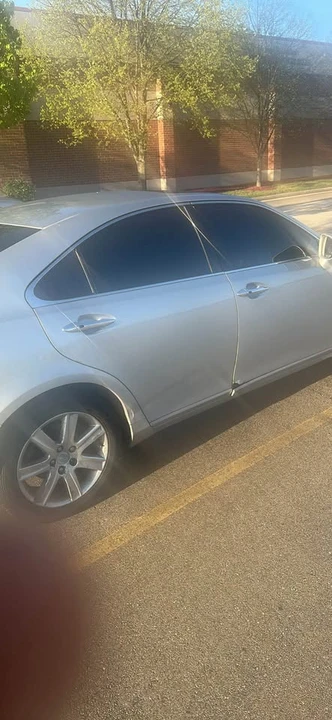2007 Lexus ES 5th Gen - Image 2 of 4