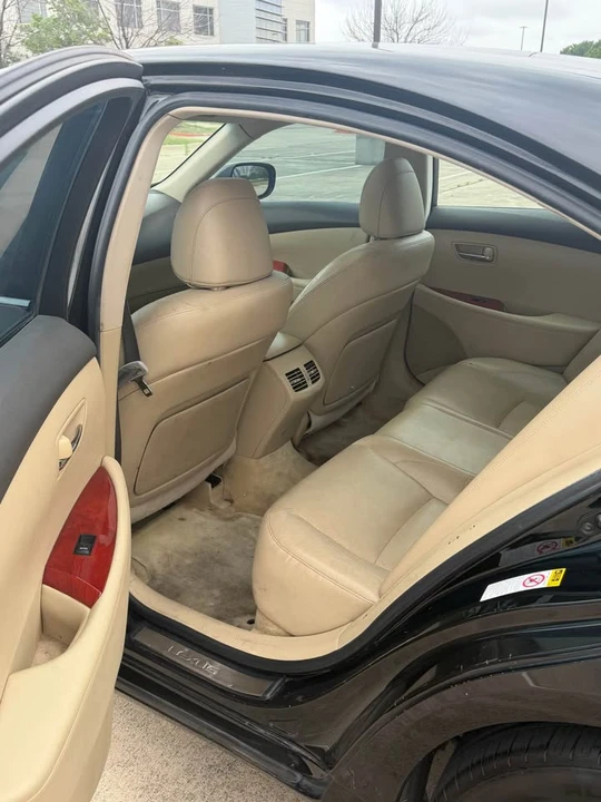 2007 Lexus ES 5th Gen - Image 10 of 12