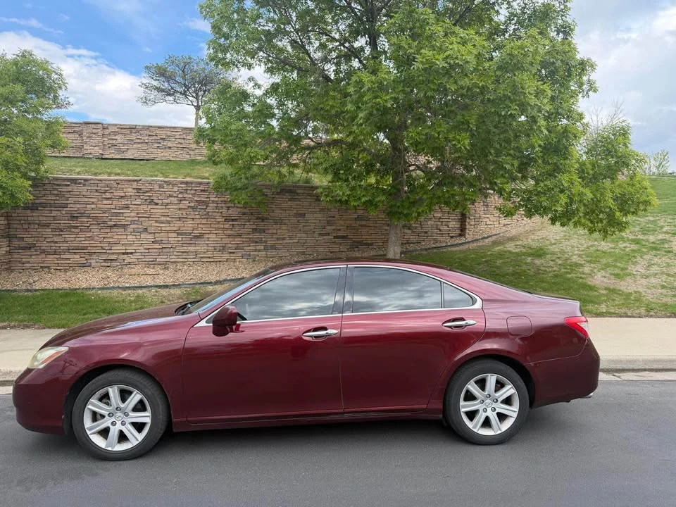 2007 Lexus ES 5th Gen - Image 4 of 18