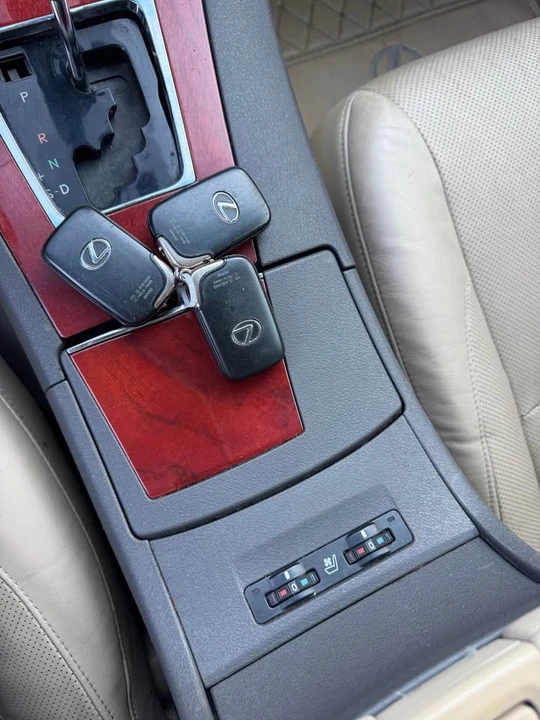 2007 Lexus ES 5th Gen - Image 18 of 19