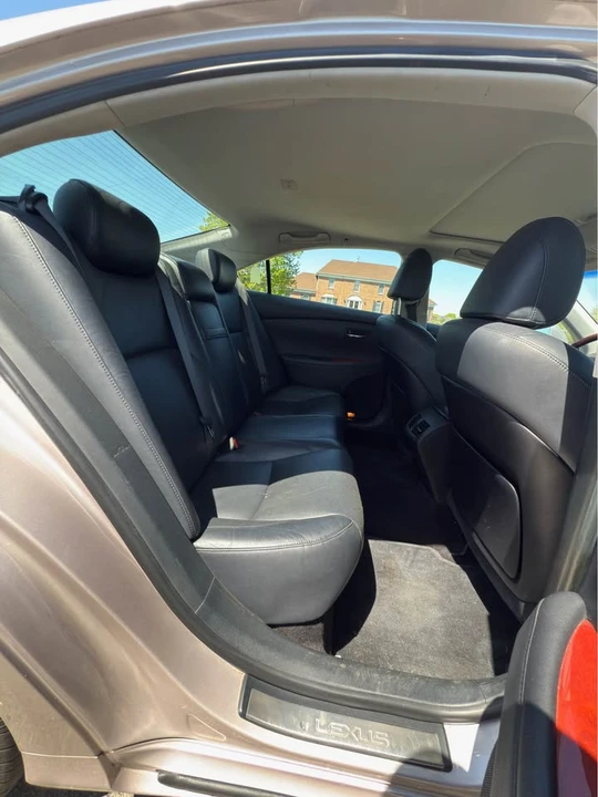 2007 Lexus ES 5th Gen - Image 9 of 15