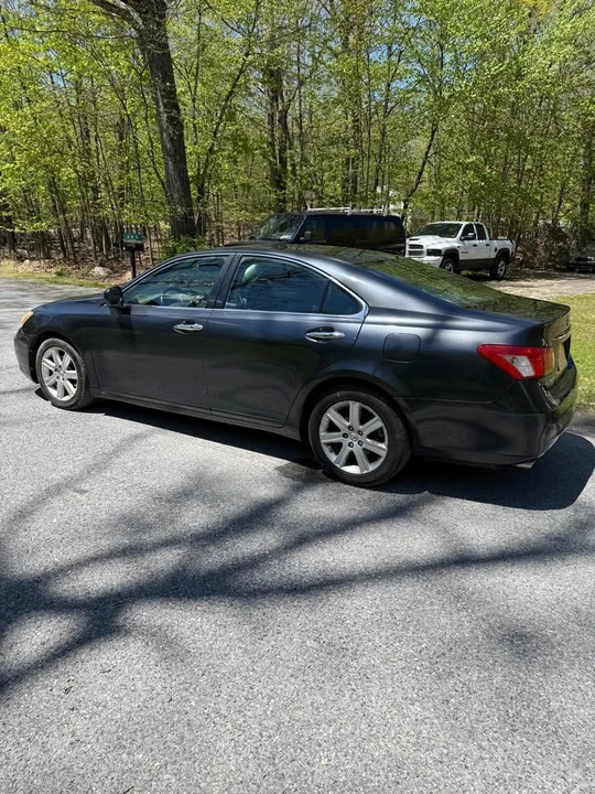 2007 Lexus ES 5th Gen - Image 4 of 20