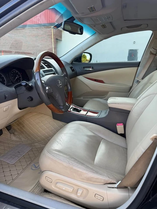 2007 Lexus ES 5th Gen - Image 12 of 19