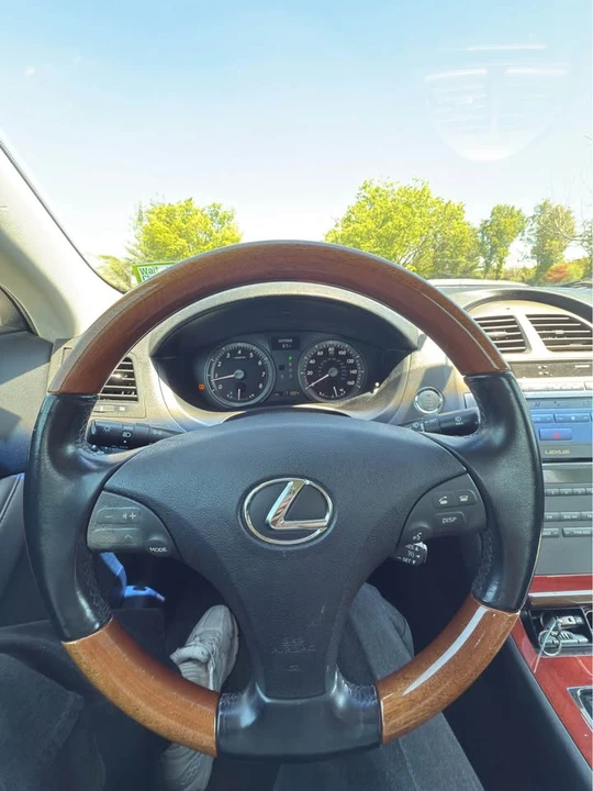 2007 Lexus ES 5th Gen - Image 14 of 15