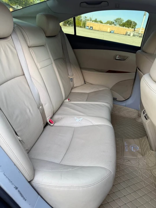 2007 Lexus ES 5th Gen - Image 15 of 19