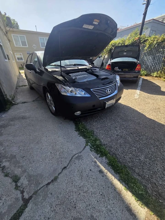 2007 Lexus ES 5th Gen - Image 2 of 9