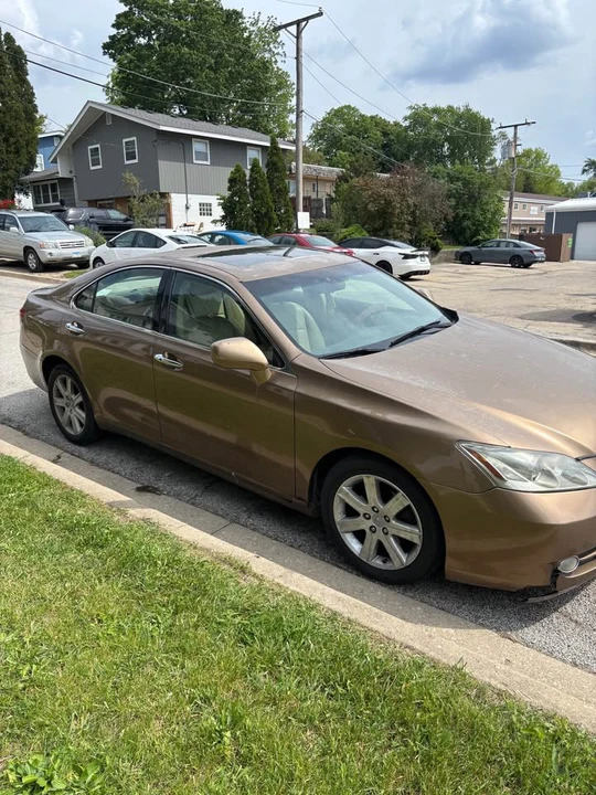 2007 Lexus ES 5th Gen - Image 3 of 9