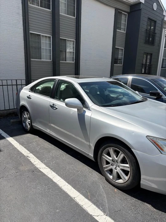 2007 Lexus ES 5th Gen - Image 3 of 3