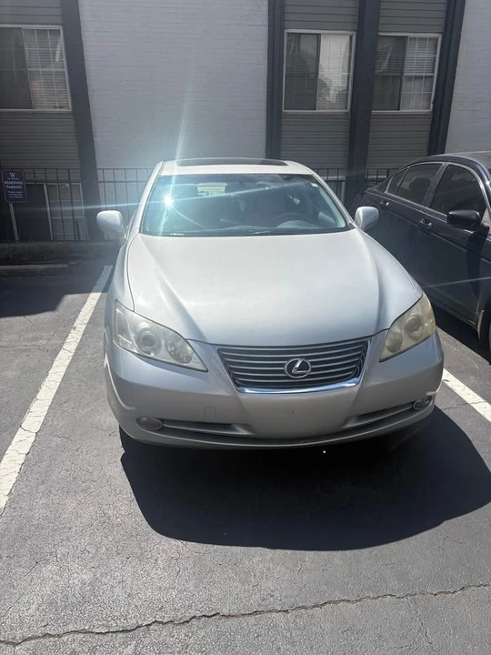 2007 Lexus ES 5th Gen - Image 2 of 3