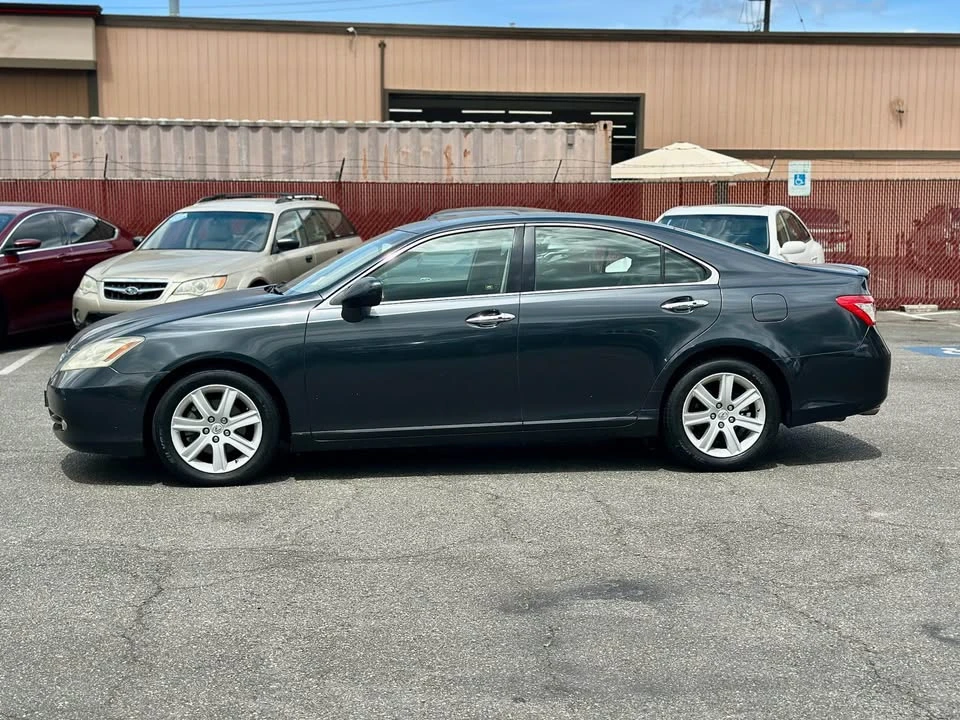 2007 Lexus ES 4th Gen - Image 4 of 18