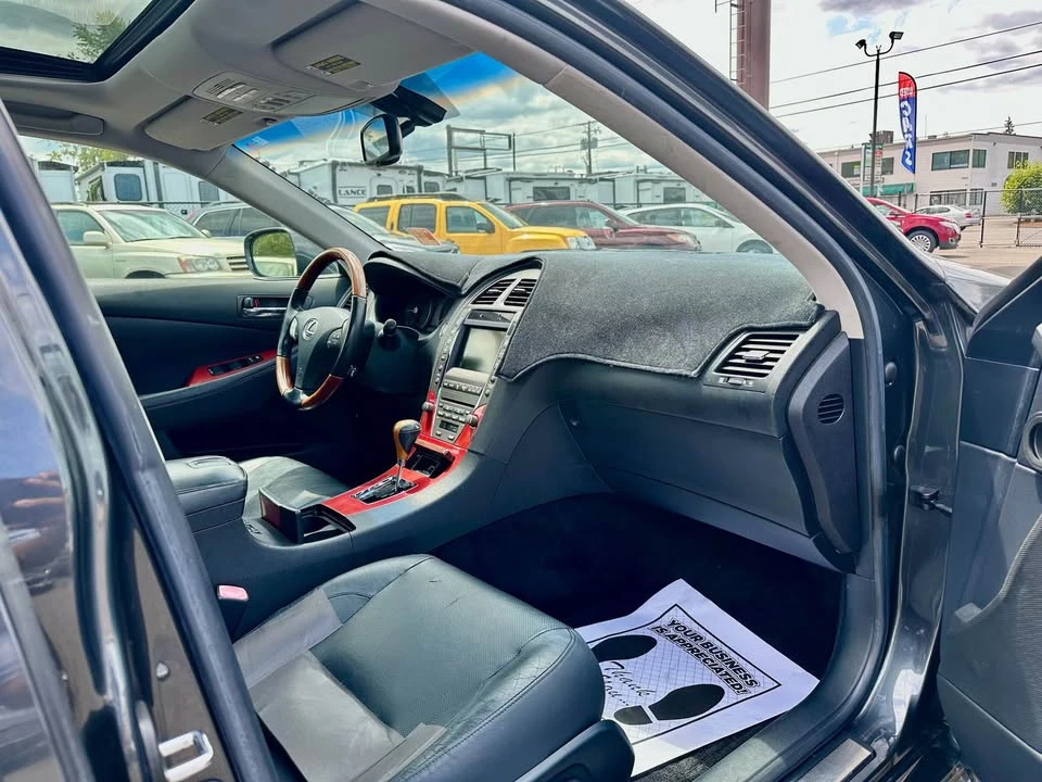 2007 Lexus ES 4th Gen - Image 15 of 18