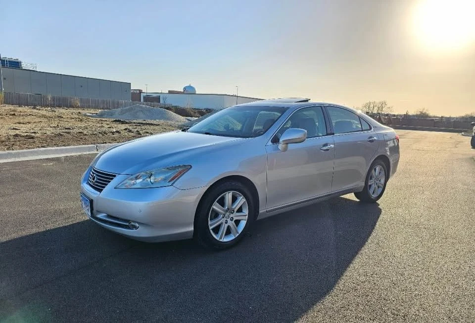 2007 Lexus ES 5th Gen - Image 5 of 15