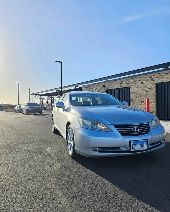 2007 Lexus ES 5th Gen - Image 6 of 15