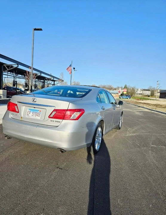 2007 Lexus ES 5th Gen - Image 7 of 15