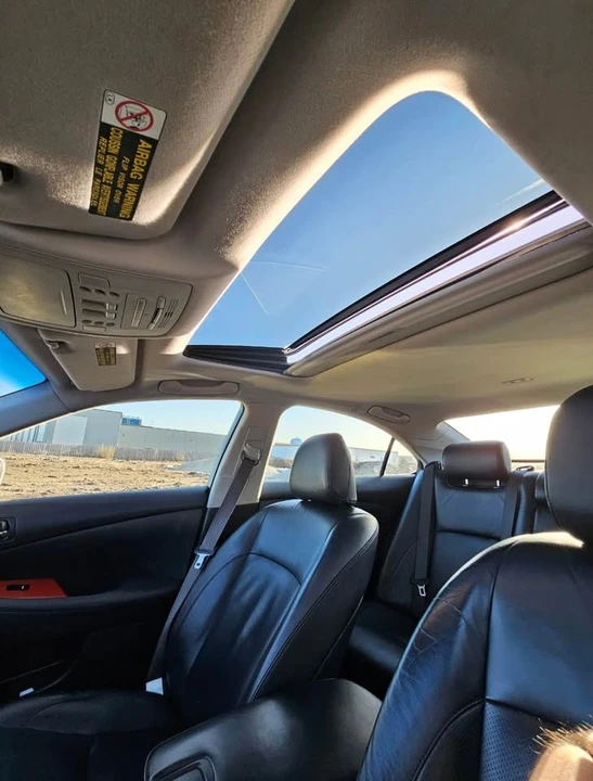 2007 Lexus ES 5th Gen - Image 9 of 15