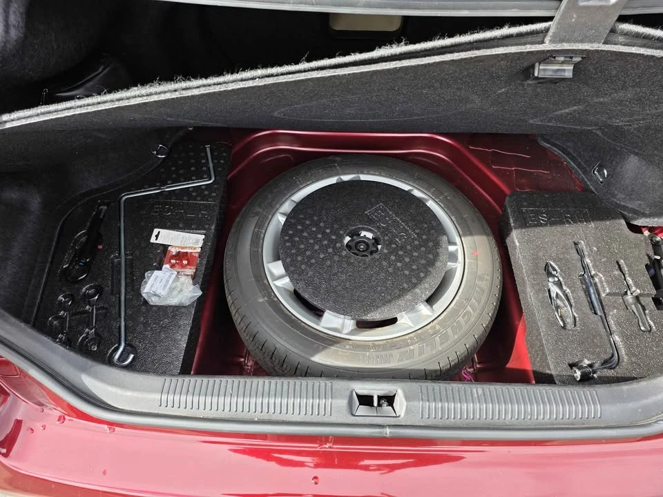 2007 Lexus ES 4th Gen - Image 14 of 16