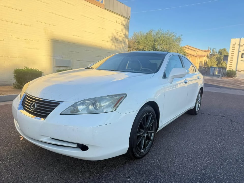 2007 Lexus ES 5th Gen - Image 2 of 11