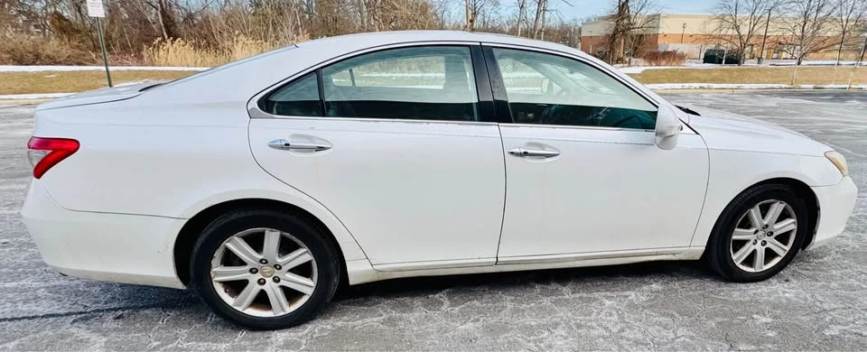 2007 Lexus ES 4th Gen - Image 4 of 18