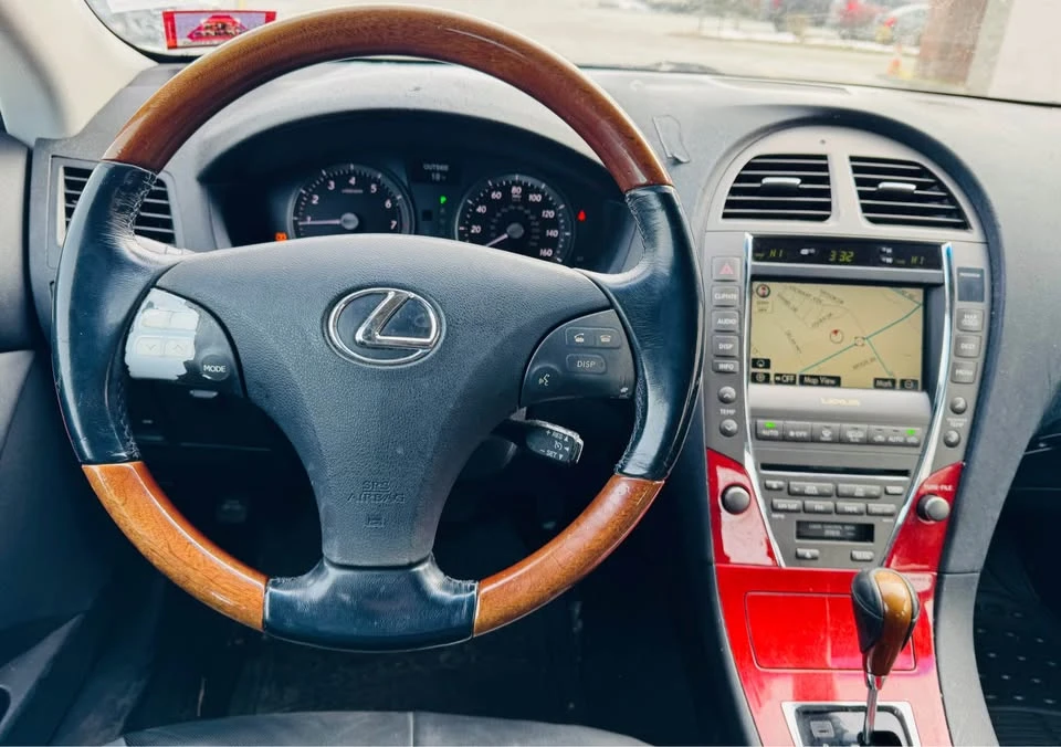2007 Lexus ES 4th Gen - Image 14 of 18
