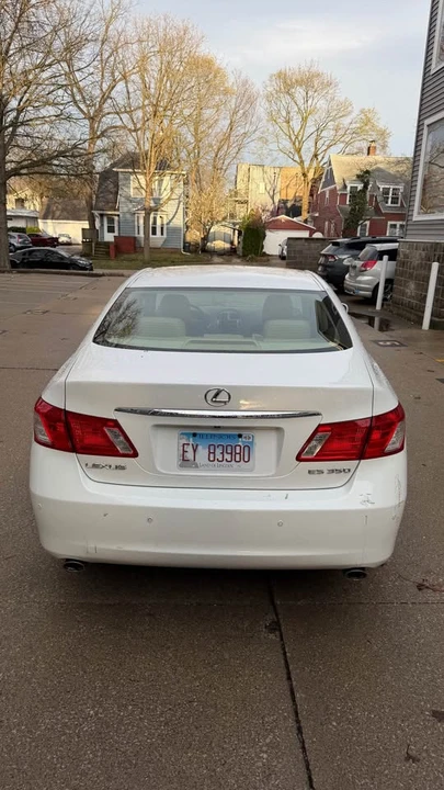 2007 Lexus ES 5th Gen - Image 3 of 18