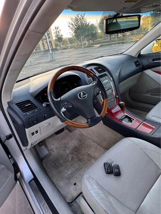2007 Lexus ES 5th Gen - Image 7 of 12