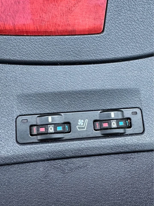 2007 Lexus ES 5th Gen - Image 9 of 12