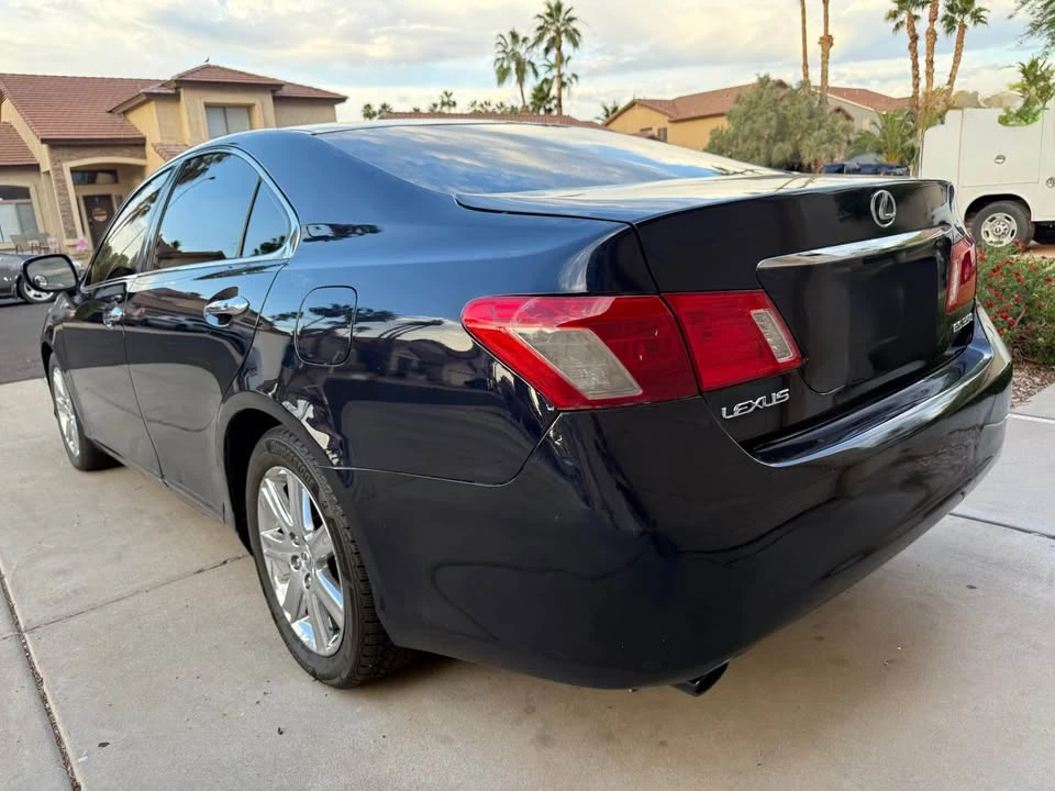 2007 Lexus ES 5th Gen - Image 3 of 8