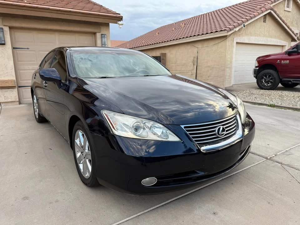 2007 Lexus ES 5th Gen - Image 2 of 9