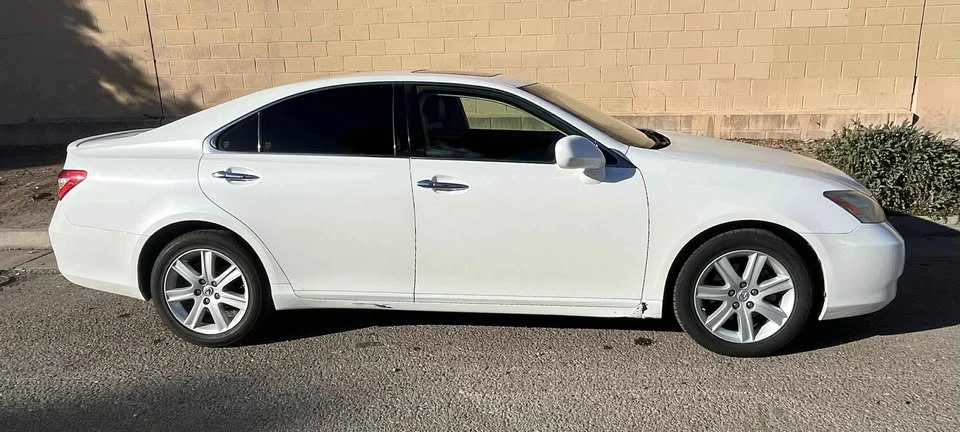 2007 Lexus ES 5th Gen - Image 5 of 8