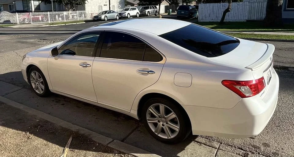 2007 Lexus ES 5th Gen - Image 6 of 8