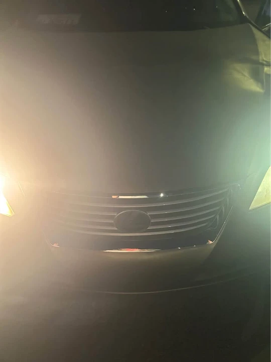 2007 Lexus ES 5th Gen - Image 4 of 15