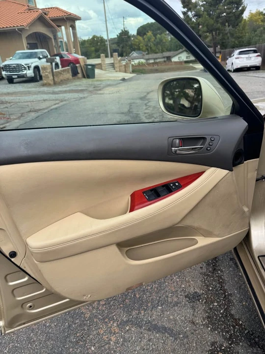 2007 Lexus ES 5th Gen - Image 15 of 19
