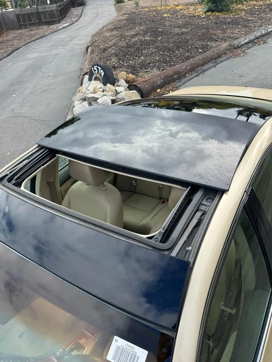 2007 Lexus ES 5th Gen - Image 12 of 19