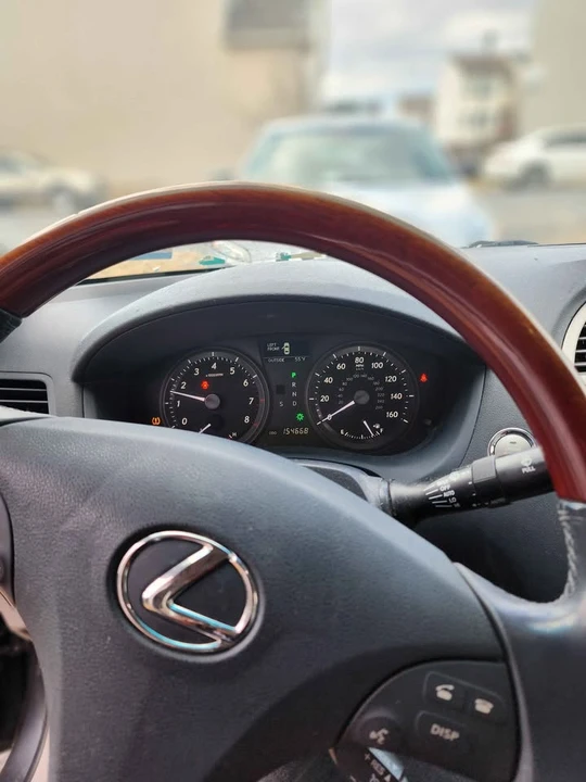 2007 Lexus ES 4th Gen - Image 12 of 18